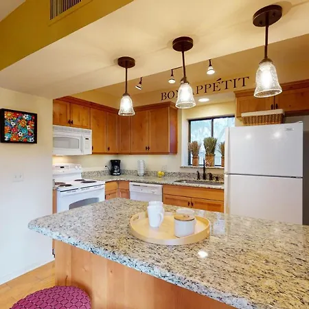 38 Water Oak Villa